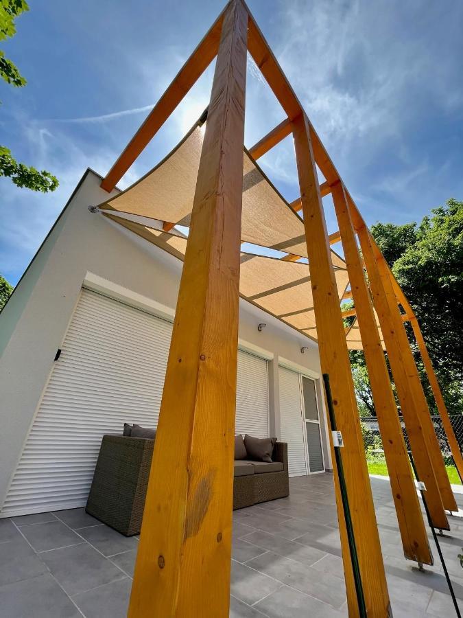 Aranygesztenye Apartmanhaz Balatonudvari Extérieur photo