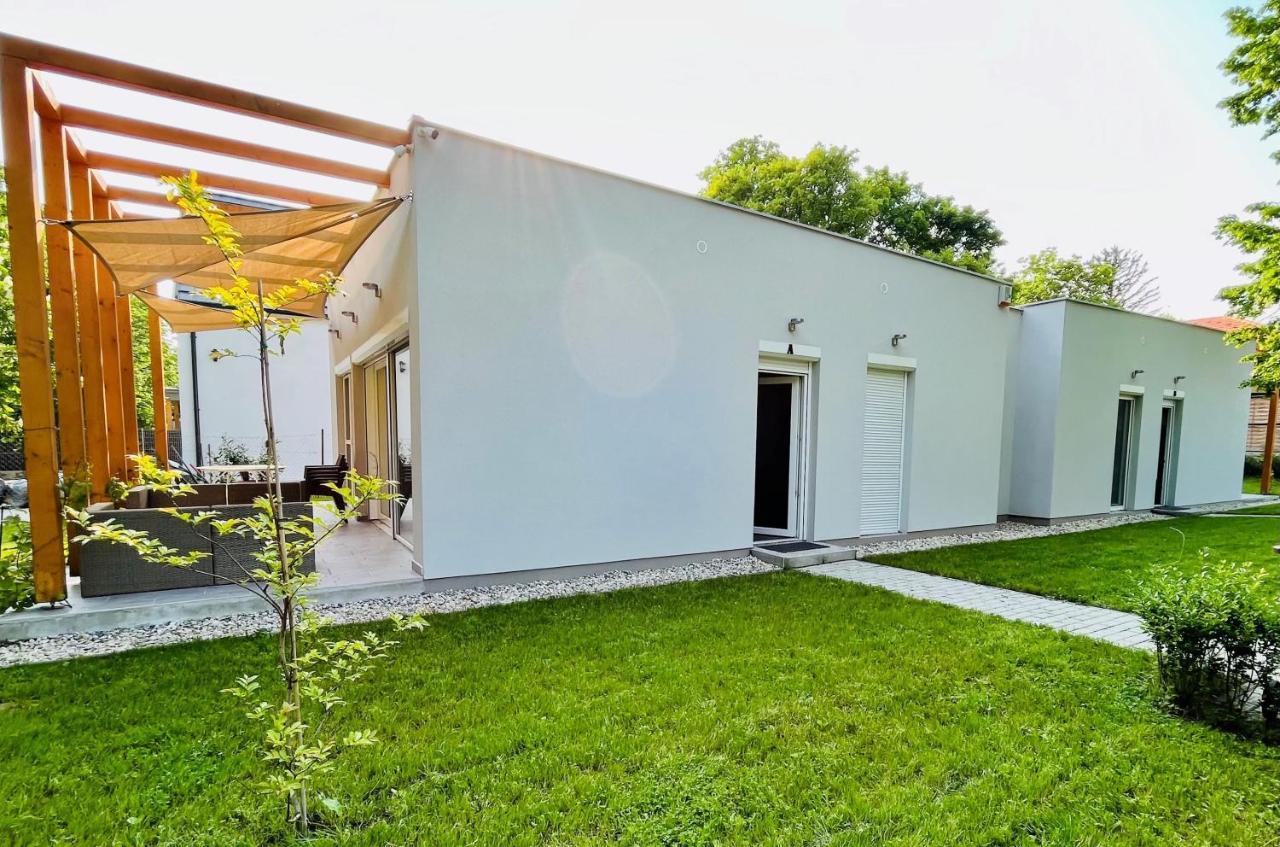 Aranygesztenye Apartmanhaz Balatonudvari Extérieur photo